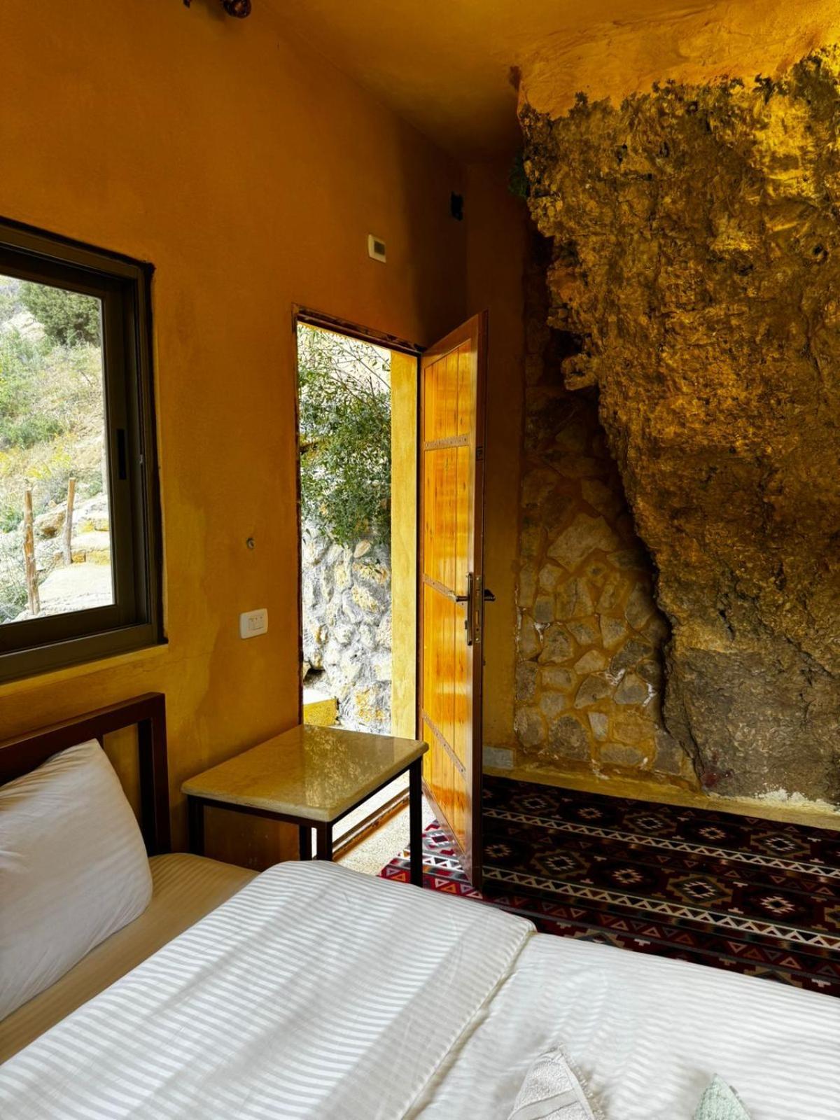 Wild Dana Eco Lodge- Hotel-Eco-Camp Buitenkant foto
