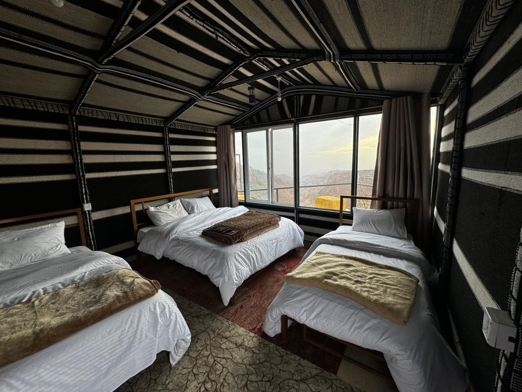 Wild Dana Eco Lodge- Hotel-Eco-Camp Buitenkant foto